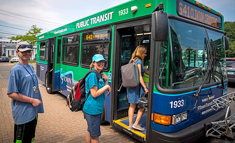 Vista members utilizing public transportation independently